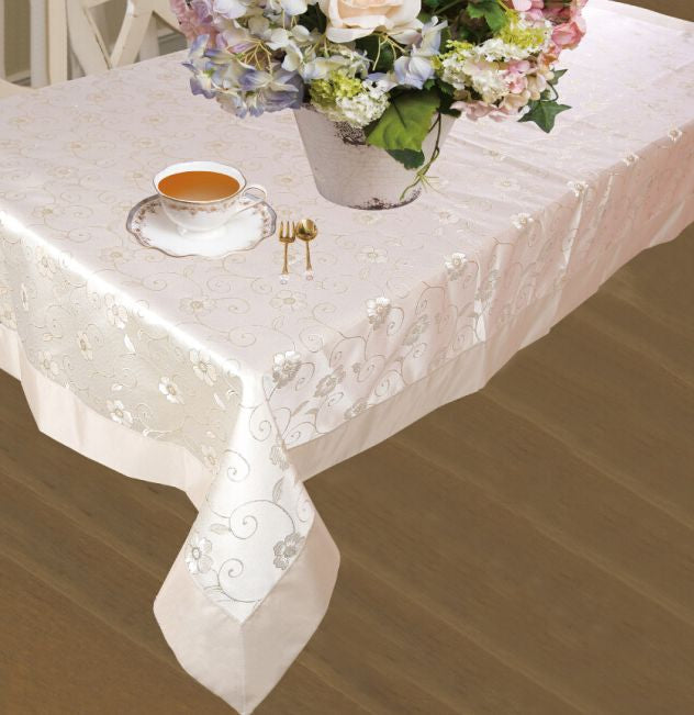 SUNFLWR IV-2 BETTER TABLECLOTHS SUNFLWR